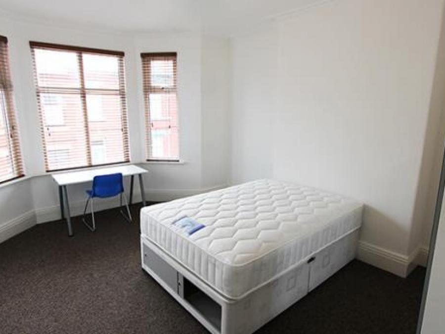 26 Ampthill Road, Aigburth Liverpool