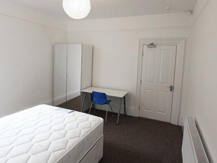 26 Ampthill Road, Aigburth Liverpool