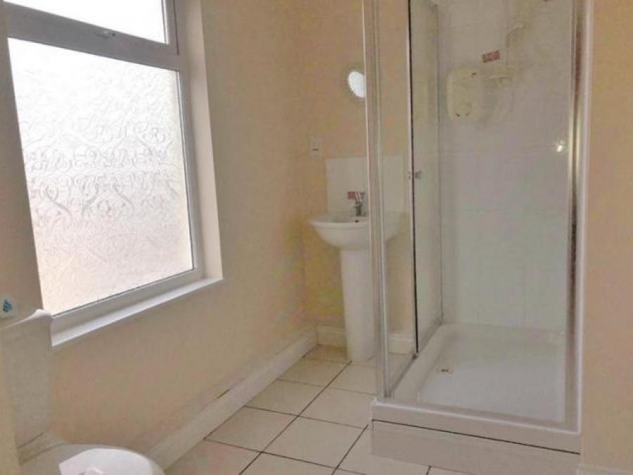 Flat 9, Llys Y Capel, Deganwy Avenue, Llandudno, Gwynedd