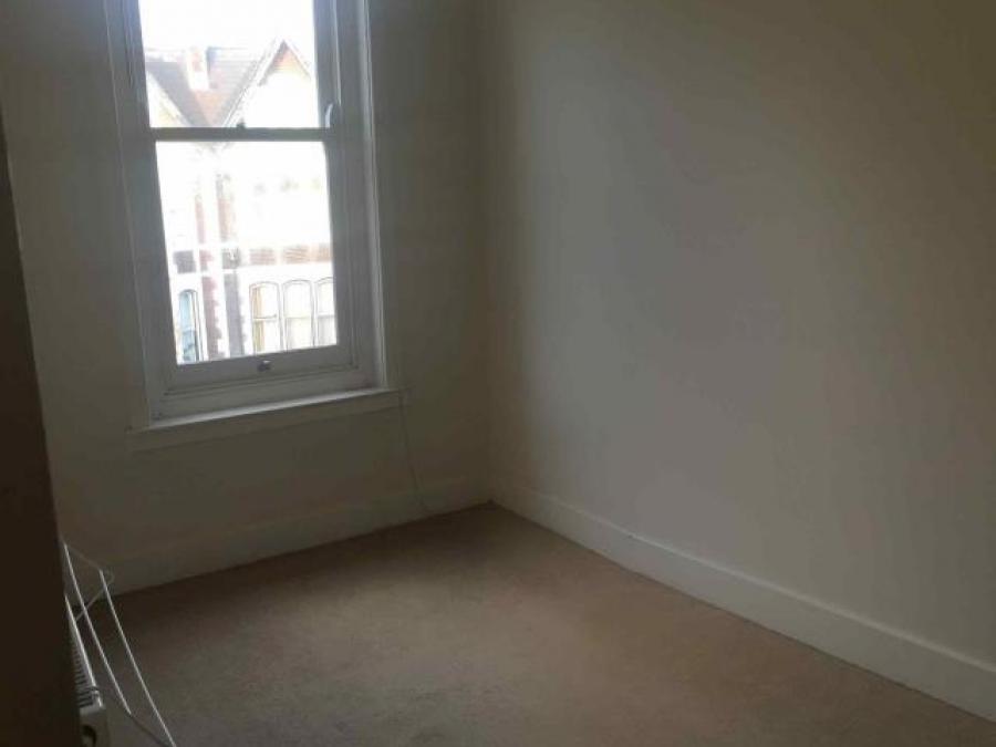 Flat 5, 28 Merton Road, Southsea, Hampshire