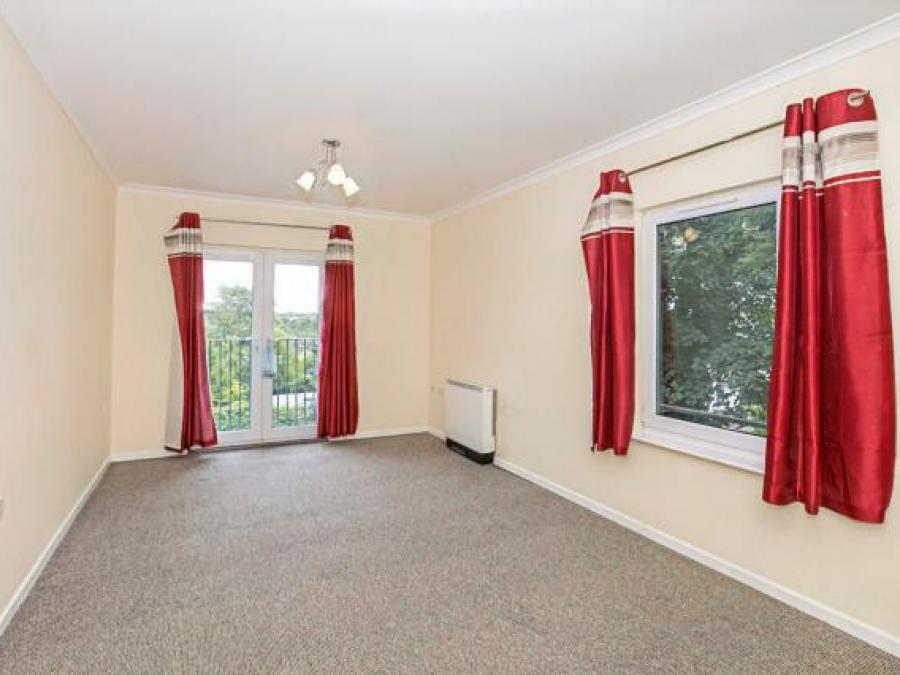 12 Newton Court, Treleigh Avenue, Redruth, Cornwall