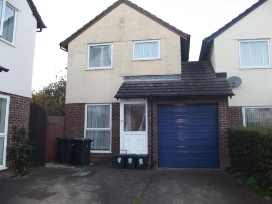 7 St. James Close, Exeter