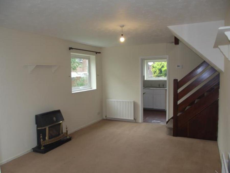 7 St. James Close, Exeter