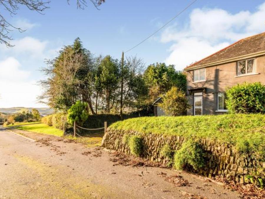 50 Lockeridge Road, Bere Alston, Yelverton, Devon