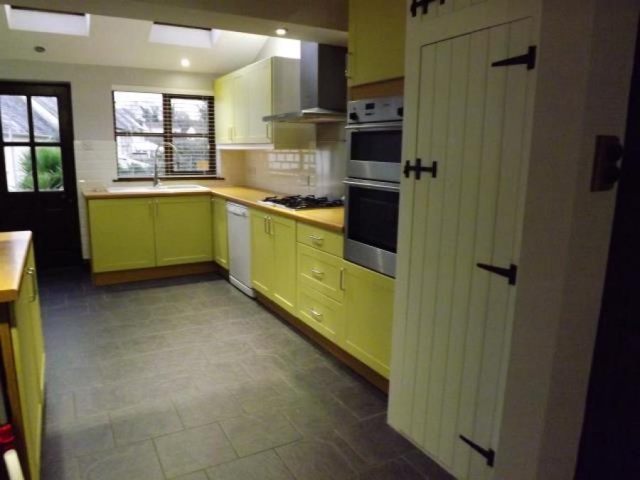 18 Oak Hill, Dawlish, Devon