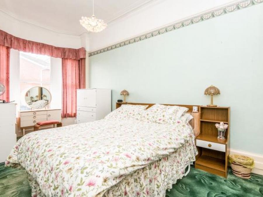 Flat 1, Arborfield, Landscore Road, Teignmouth, Devon