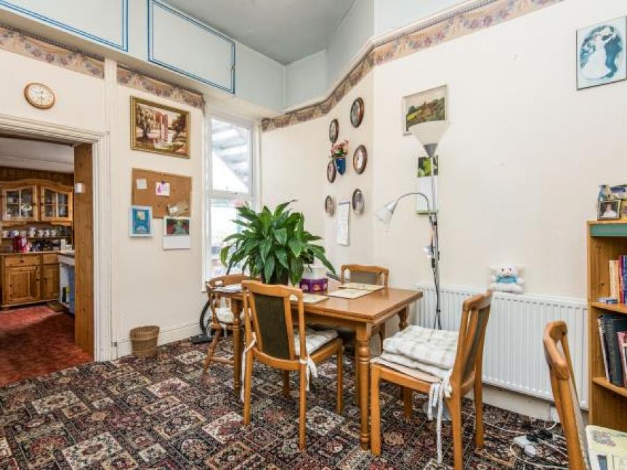 Flat 1, Arborfield, Landscore Road, Teignmouth, Devon