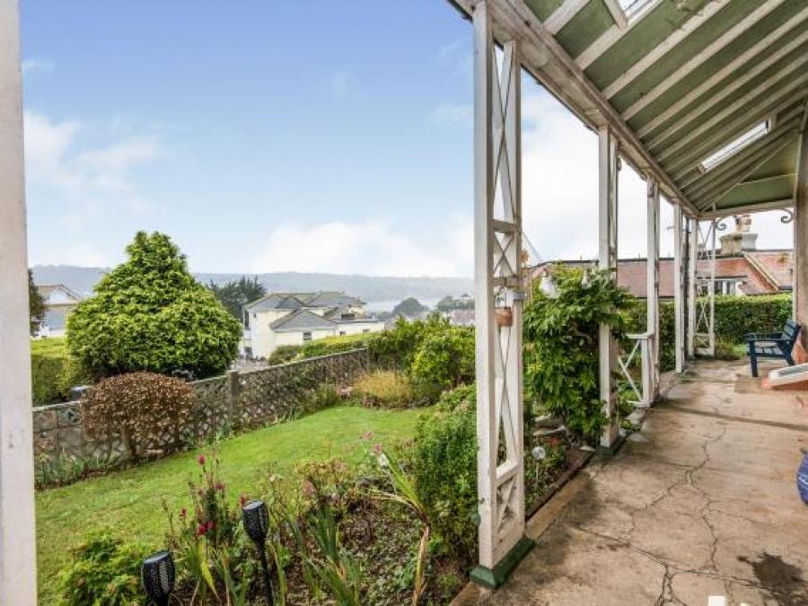 Flat 1, Arborfield, Landscore Road, Teignmouth, Devon