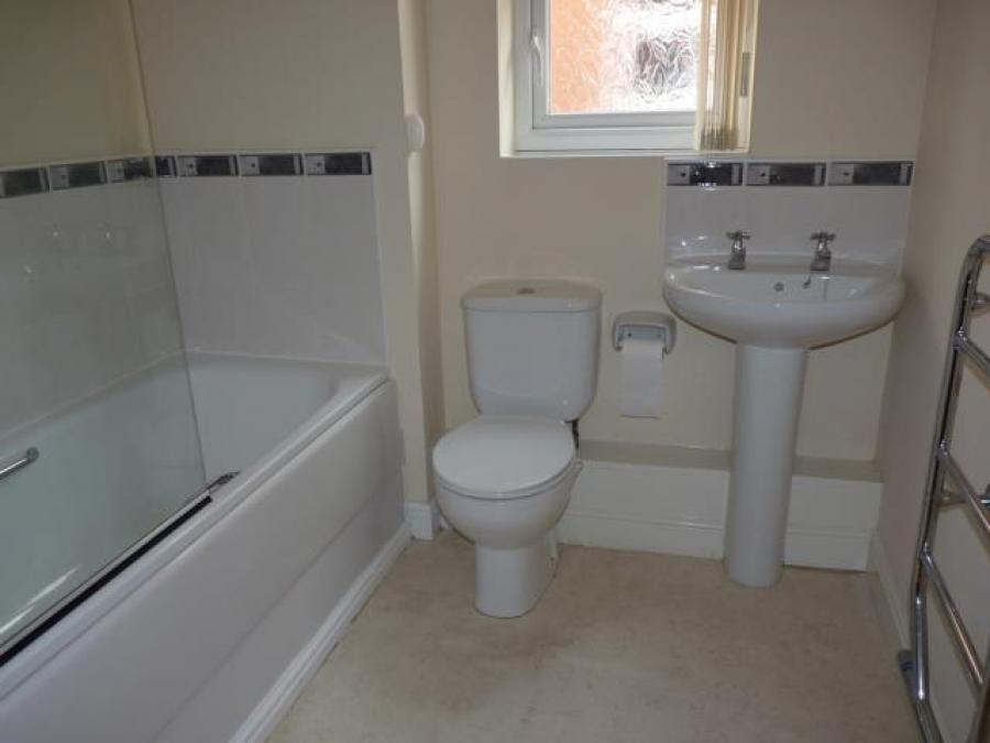 66 Pendle Court, Leigh, Lancashire