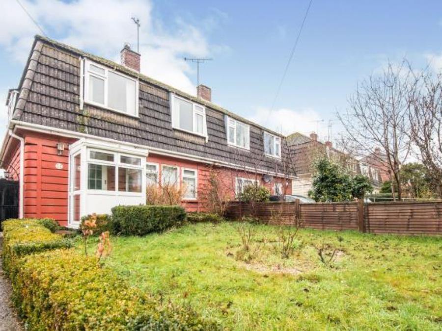 80 Butts Road, Exeter