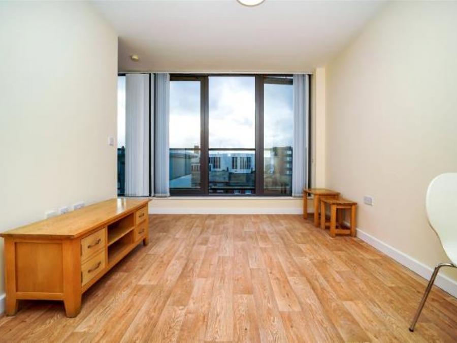 Apt 28, 35 Bridport Street, Liverpool