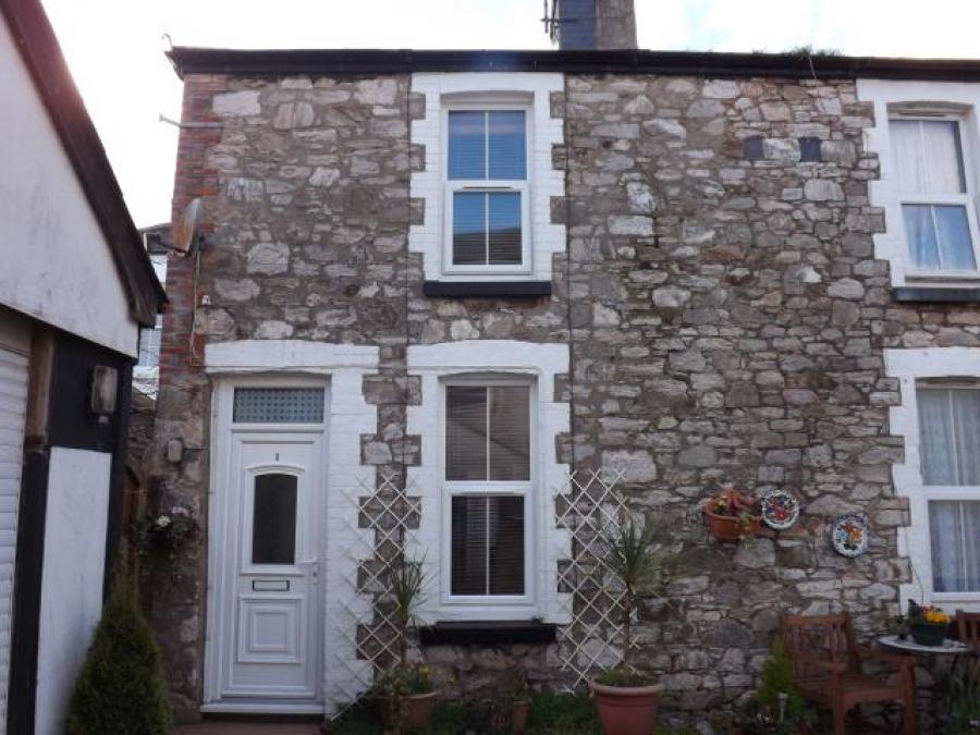 1 Third Court, High Street, Dawlish, Devon