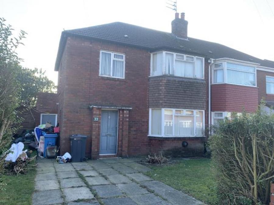 32 Jacqueline Drive, Liverpool
