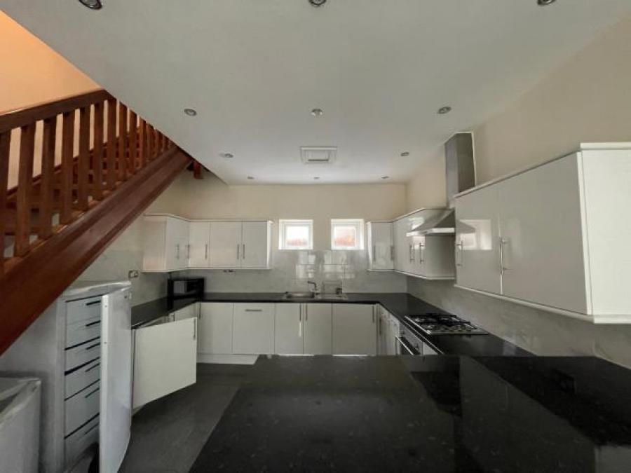4c Fulwood Park, Aigburth, Liverpool