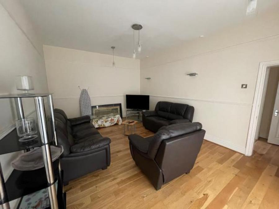 4c Fulwood Park, Aigburth, Liverpool