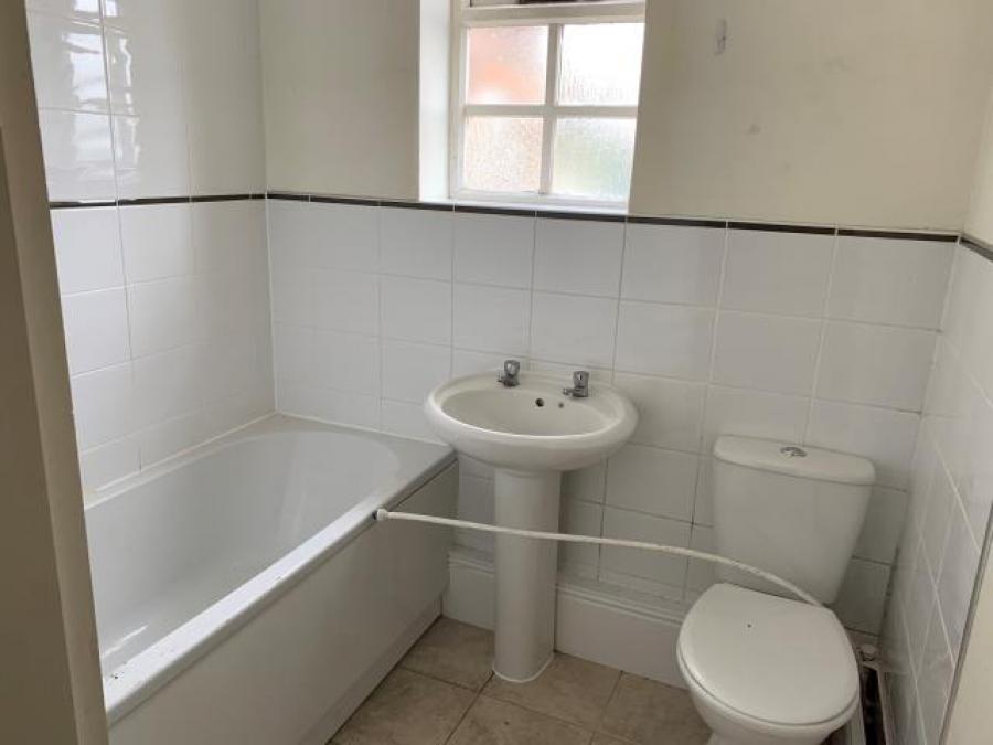 Flat 60 Reeds Road, Liverpool