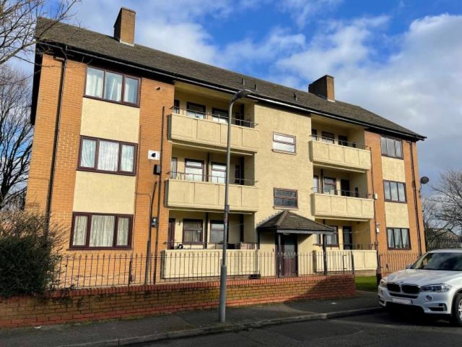 73 Balmoral Court, New Road, Tuebrook, Liverpool