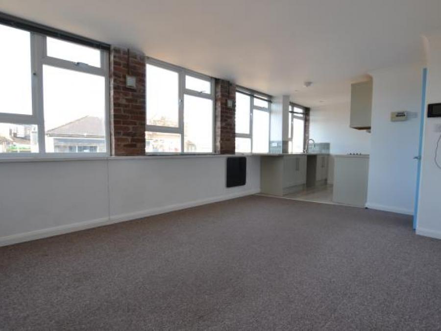 Flats: 8a, 8b, 8c, Commercial Square, Camborne, Cornwall