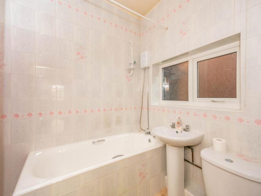 131 Derbyshire Hill Road, St. Helens, Merseyside