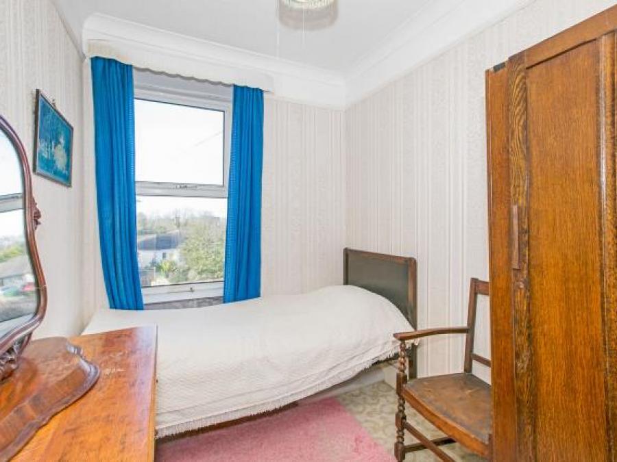 15 Mount Pleasant Road, Camborne, Cornwall