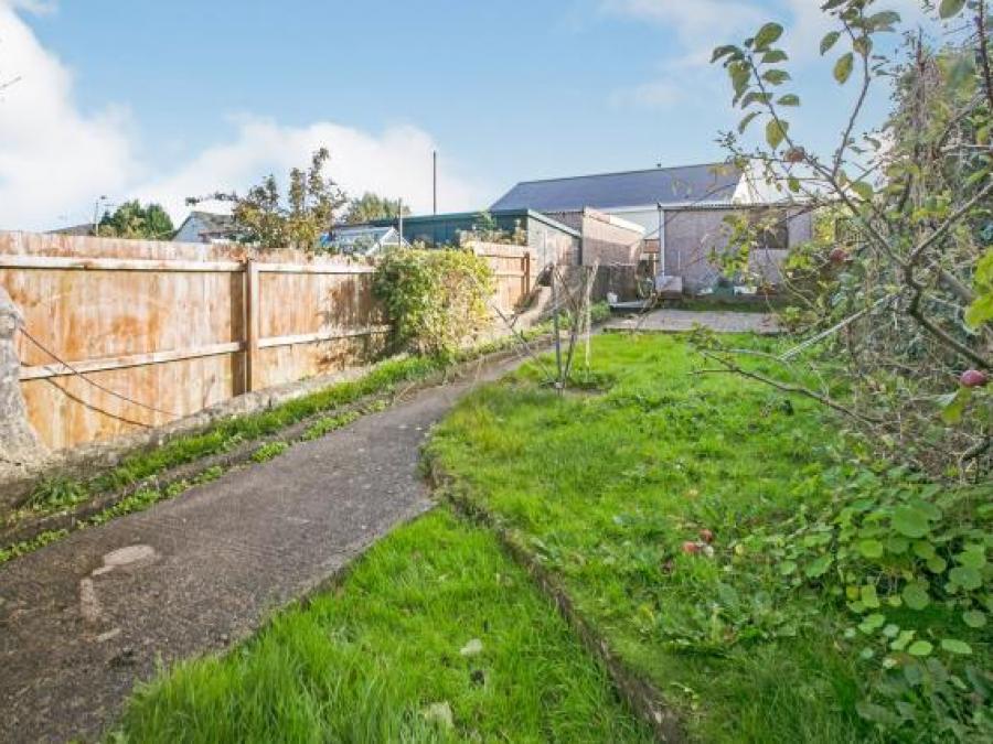 15 Mount Pleasant Road, Camborne, Cornwall