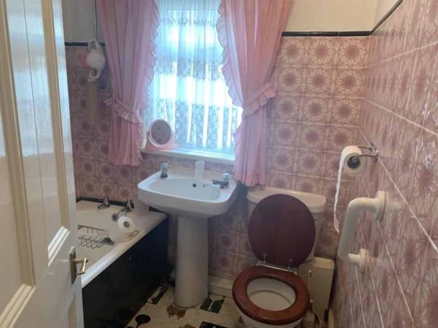 318 Elephant Lane, St. Helens, Merseyside
