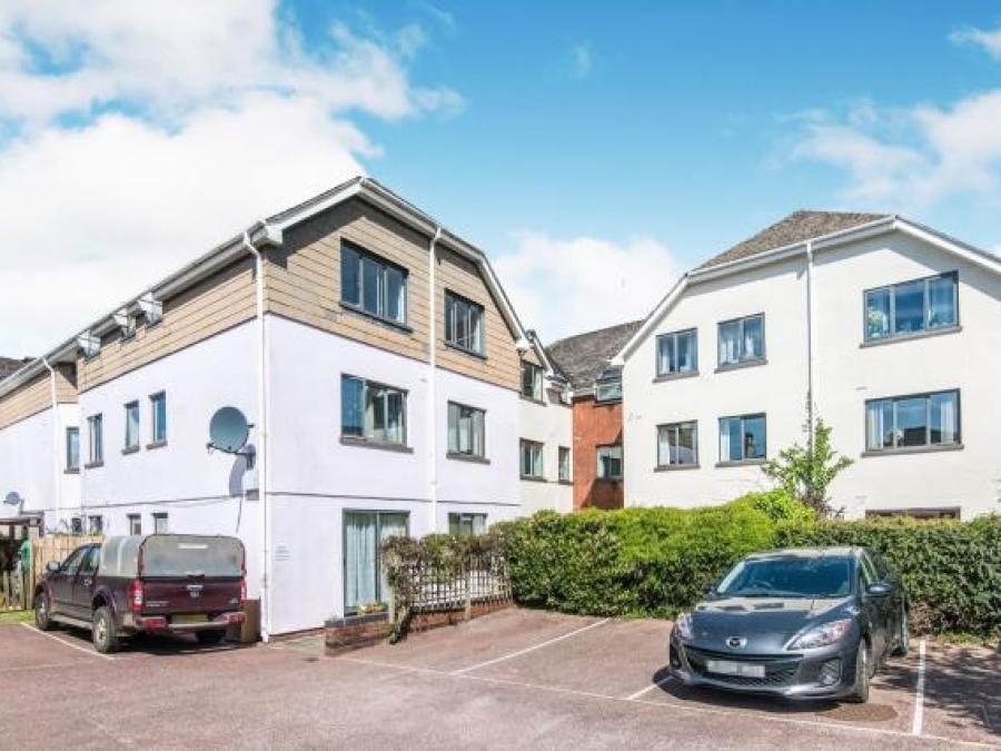 36 Kings Gardens, Kerslakes Court, Honiton, Devon