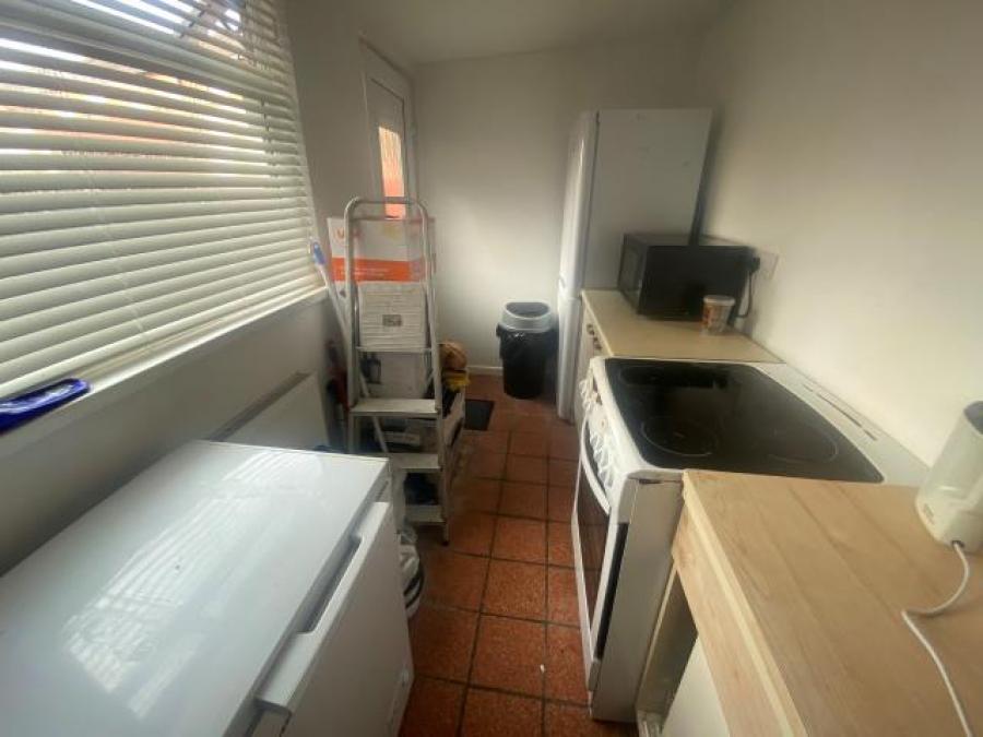 71 Beverley Road, Bolton