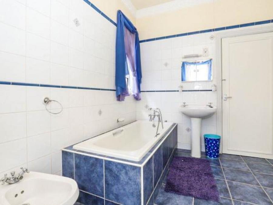 118 Aughton Road, Swallownest, Sheffield