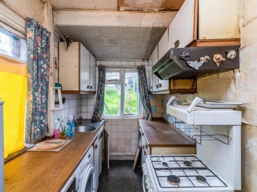 124 Firth Park Crescent, Sheffield