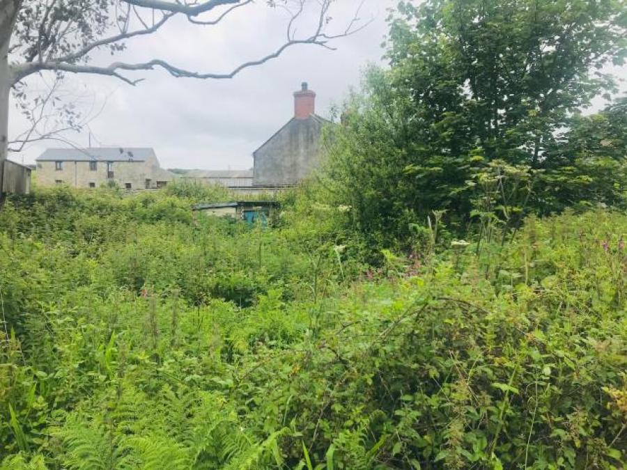 1 Burras Row, Burras, Wendron, Helston, Cornwall
