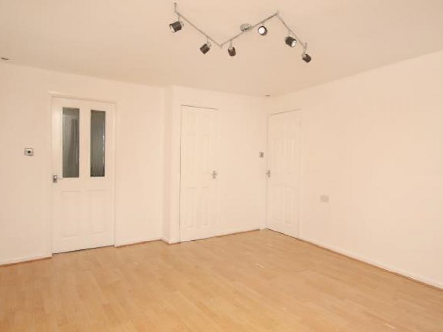 2 Oxley Close, Stocksbridge, Sheffield, South Yorkshire