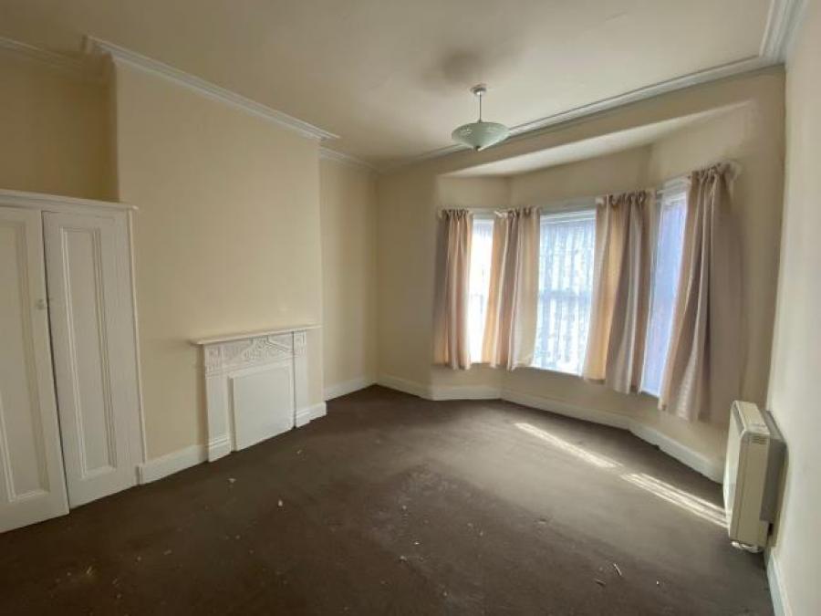 7 Melling Avenue, Liverpool