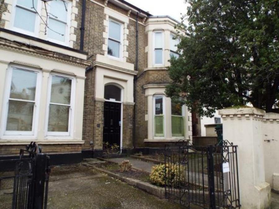 Flat 5, 28 Merton Road, Southsea, Hampshire