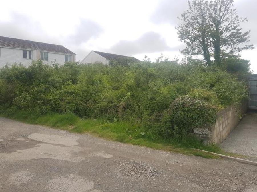 The Hutte Land At Mullion, Helston, Cornwall