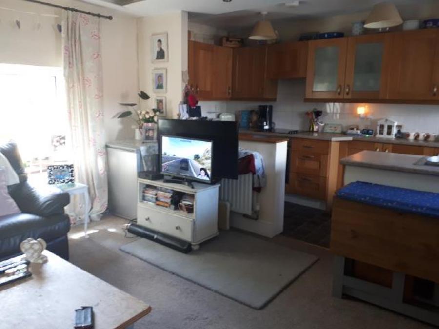 18 & 18a Old Exeter Road, Newton Abbot, Devon