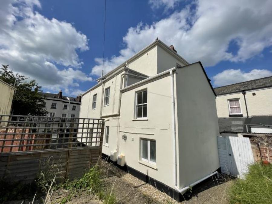 93 Old Tiverton Road, Exeter