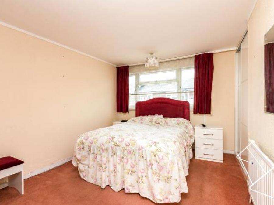 5 Millard Close, Basingstoke, Hampshire