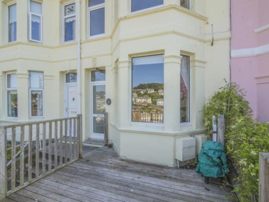 Flat 1, 6 Wesley Terrace, Looe, Cornwall