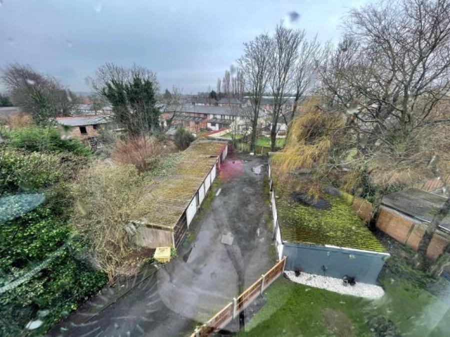 17 Poulevara House, West Oakhill Park, Liverpool
