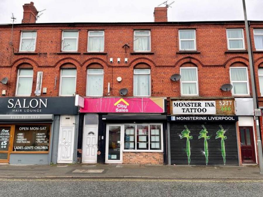 19 Warbreck Moor, Liverpool