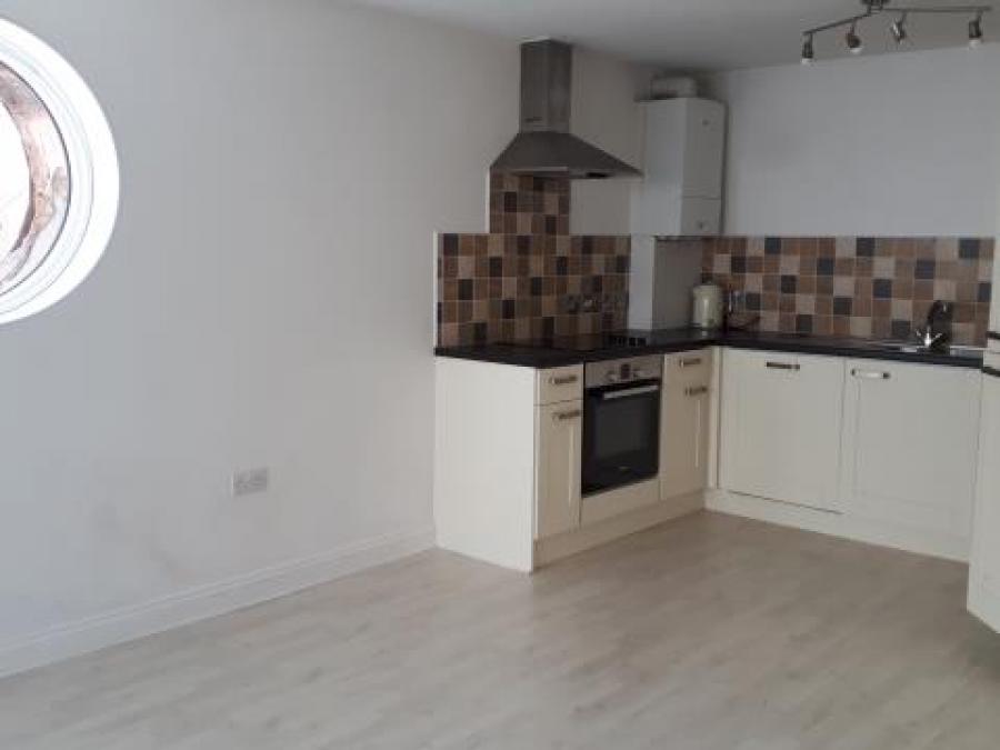 8 Lescudjack Heights, Pendennis Place, Penzance, Cornwall