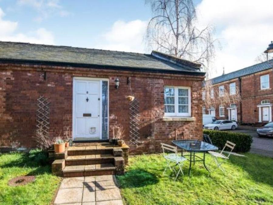 8 North Grange, Clyst Heath, Exeter
