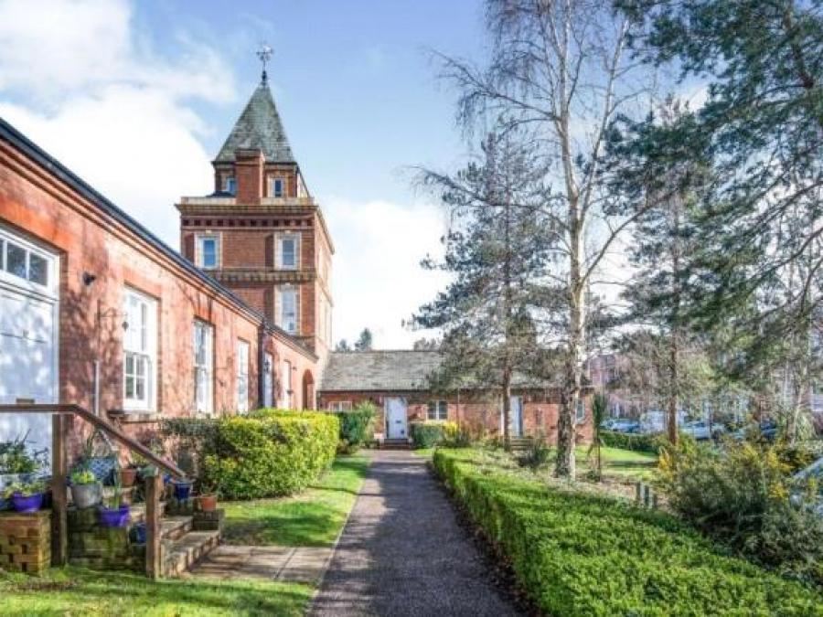 8 North Grange, Clyst Heath, Exeter