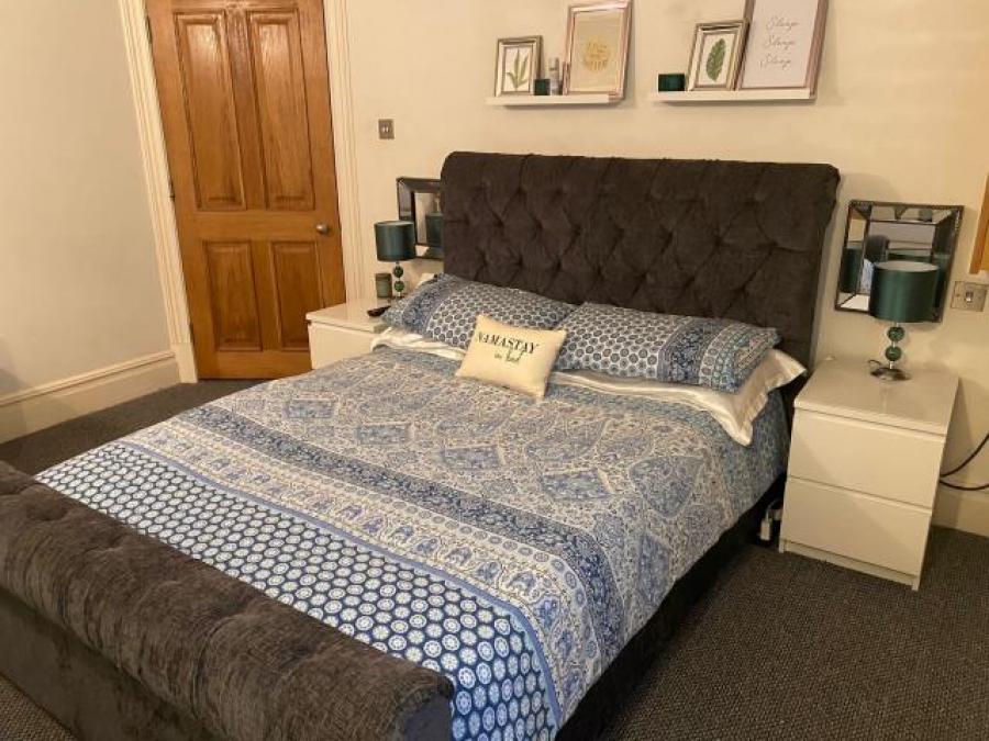 Flat 1, 10 Hamilton Square, Birkenhead, Merseyside