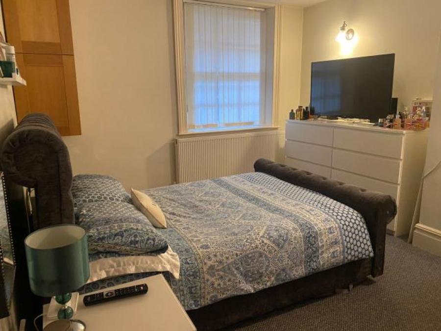 Flat 1, 10 Hamilton Square, Birkenhead, Merseyside