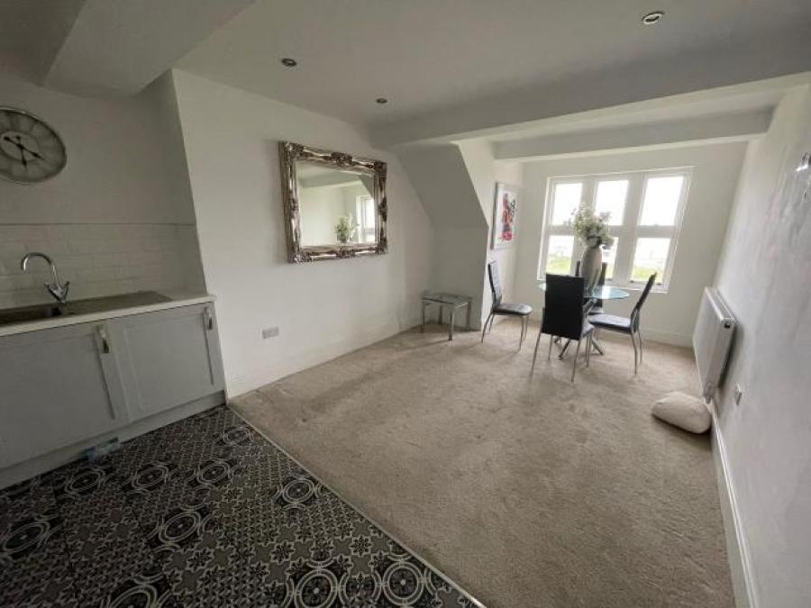 Apt 5a, Redcliffe, 32-34 Wellington Road, Wallasey, Merseyside