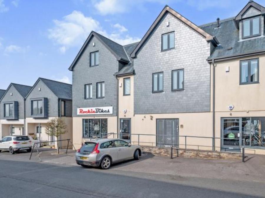 12 Harrowbeer Mews, Yelverton, Devon