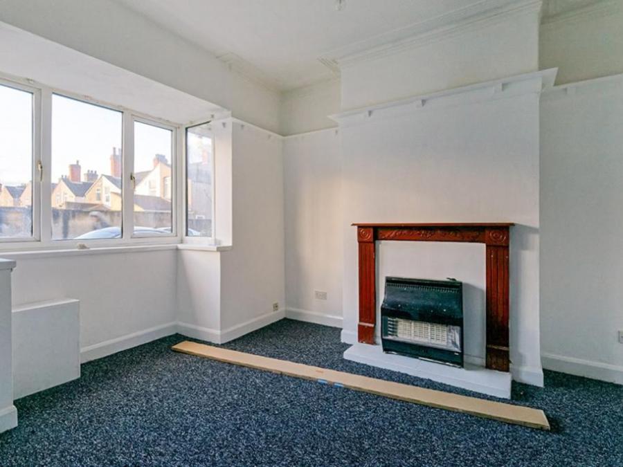 403/403a Convamore Road, Grimsby, South Humberside