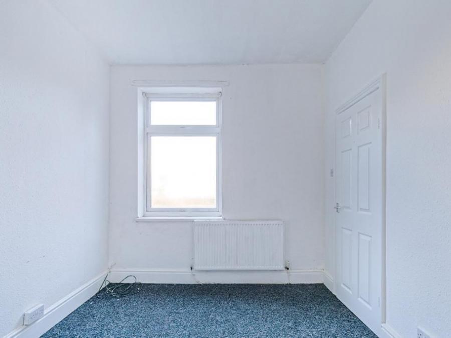 403/403a Convamore Road, Grimsby, South Humberside